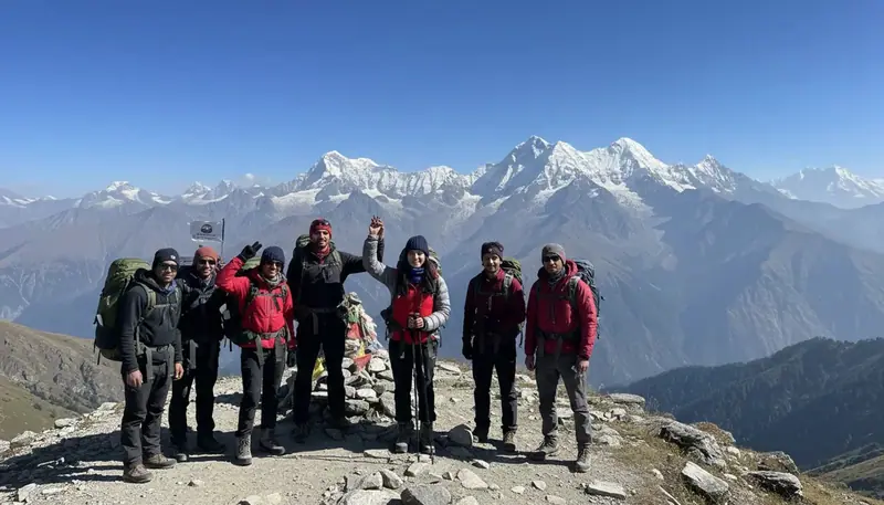 Pangarchulla peak trek chamoli – view 4